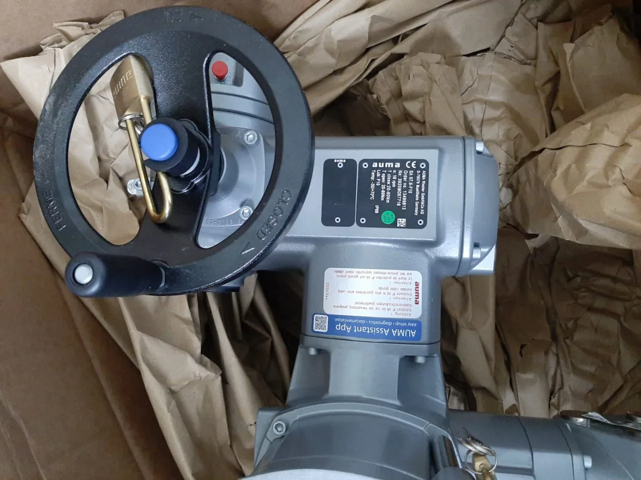 auma electric actuator handwheel package  1 supplied goods evidence for valve actuation / flow control by Impro Solutions Bangladesh and Impro Solutions UK.